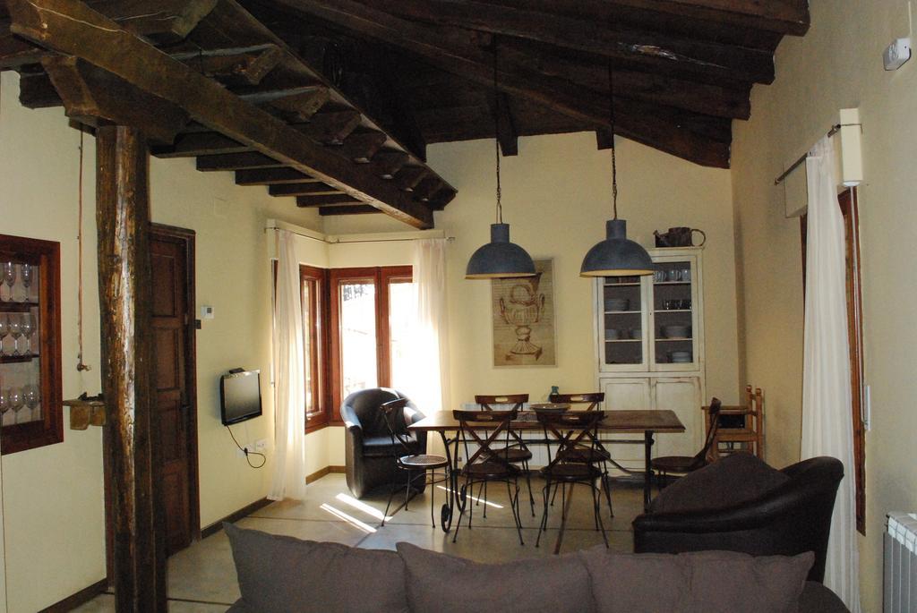Torre Viladot Solsona Room photo
